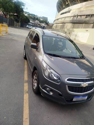 CHEVROLET SPIN 1.8 LTZ 8V FLEX 4P AUTOMÁTICO CHEVROLET SPIN 1.8 LTZ 8V FLEX 4P AUTOMÁTICO